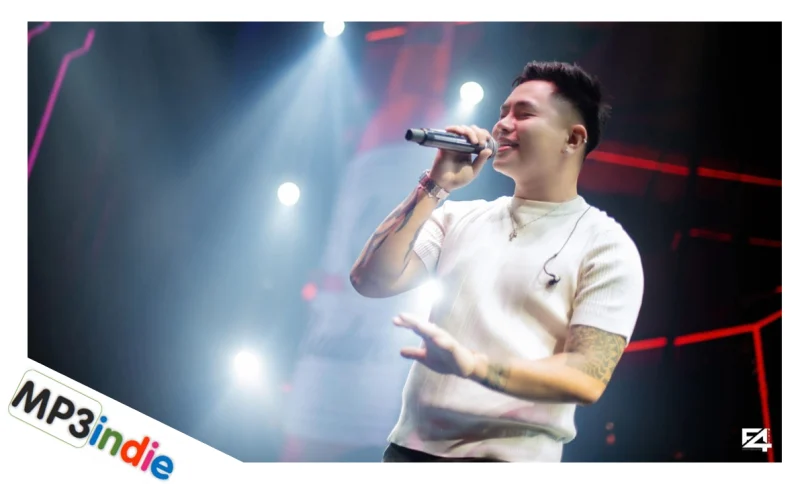 Ca sĩ Quang Đăng Trần là ai? Giọng ca ballad ghi dấu bằng những bản tình ca buồn 1 Ca sĩ Quang Đăng Trần là ai